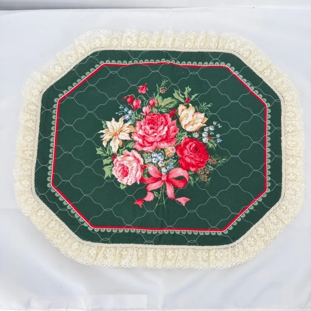 Cottage Core Rose Floral Placemats Set of 6 Quilted Lace Trim Table Decor